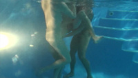 Film erotyczny Porno gejowskie DVD XXX seks Poolside Fun ! - Zabawa przy basenie!