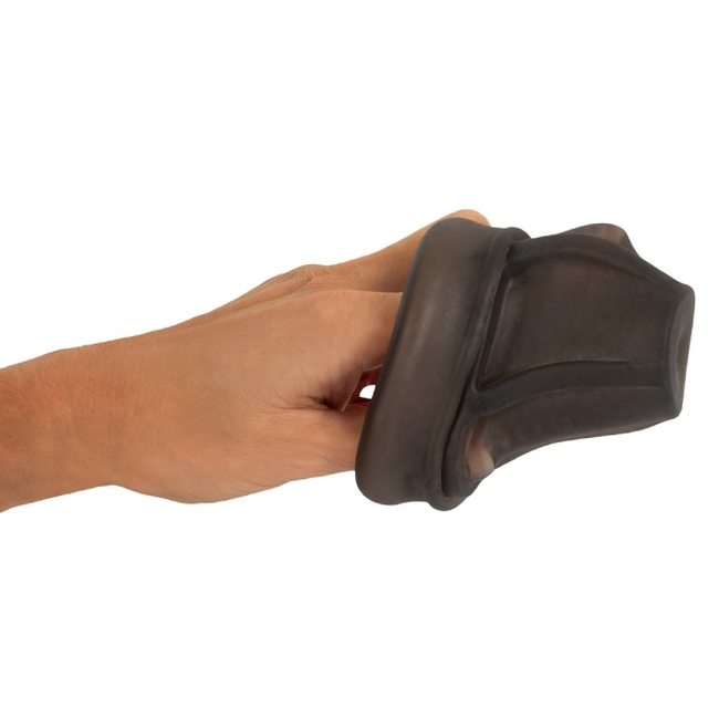 Szalony rebeliant - masturbator bezwładnościowy z wirującą kulą, generującą najsilniejsze wibracje